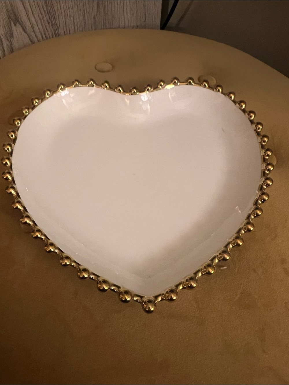 Bombay White Ceramic Heart Dish with Gold Beaded Rim